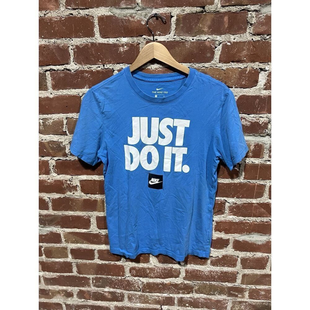 Nike Mens Blue Short Sleeve Graphic T-shirt Size Small